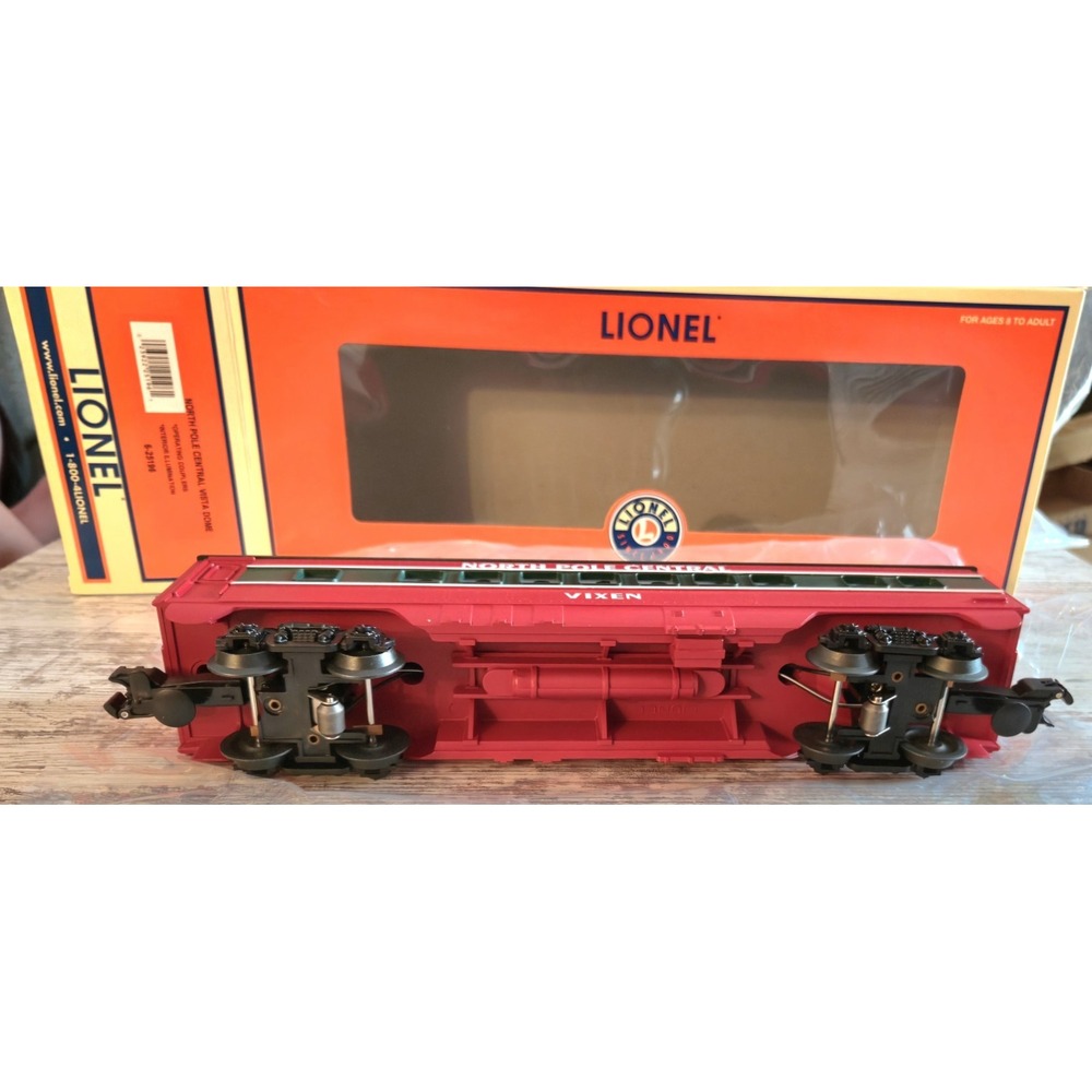 Lionel 6-25196 North Pole Central Vista Dome Vixen Passenger Car O Gauge - NIB - Picture 13 of 16